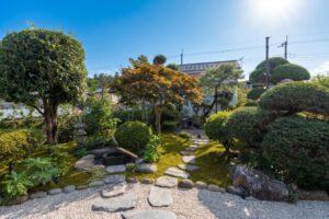 日光和庭の家 寧々が日本庭園に滝とししおどしを新設 宿泊者限定の茶道体験も開始