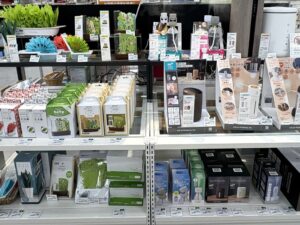 株式会社ハンズが自然気化式や高機能な超音波式などのアイテムを展開
