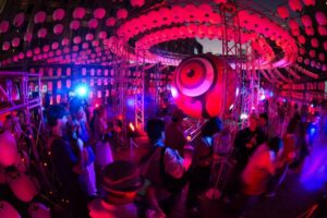 ＮＡＮＫＡＩ等のなんば広場ハロウィン企画に過去最多の約１７万人が来場
