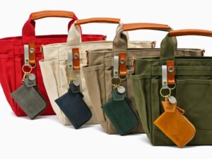カワニシカバンが11周年記念トートバッグと限定チャームのセットを発売へ
