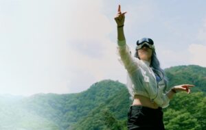 豊田通商システムズがVRアーティストせきぐちあいみ起用のITライフサポート新CM公開