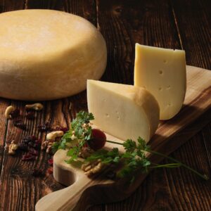 ひたちおおたチーズ工房のさとやまがJapan Cheese Awards 2026で金賞受賞
