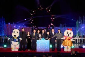 よみうりランドでジュエルミネーション点灯式 浅香航大や杢代和人ら登壇